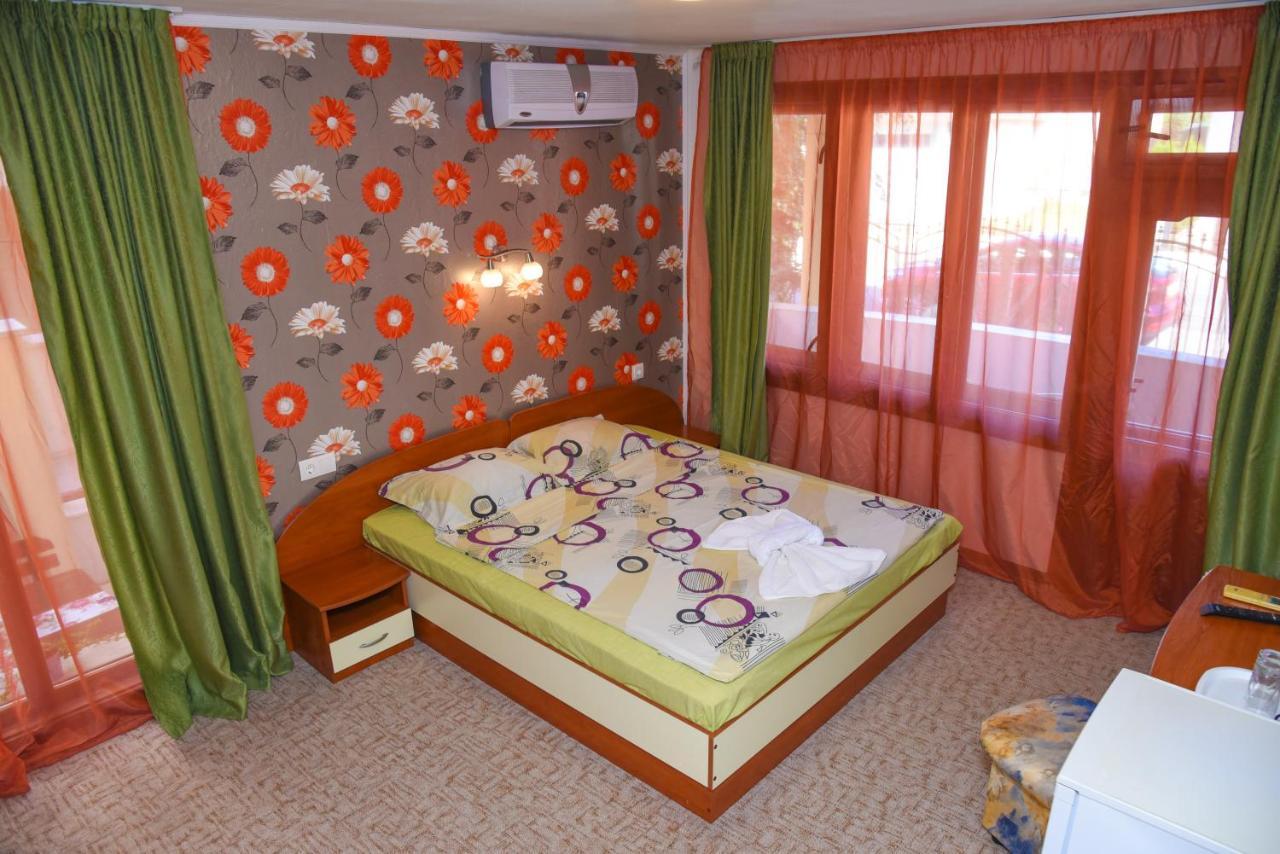 Comfortable Rooms Бургас Экстерьер фото